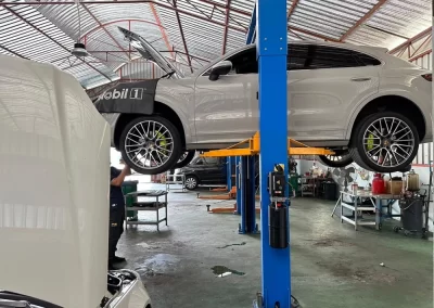 ซ่อม ซ่อม Porsche อู่ซ่อม ซ่อม Porsche ทุกรุ่น ราคาถูก