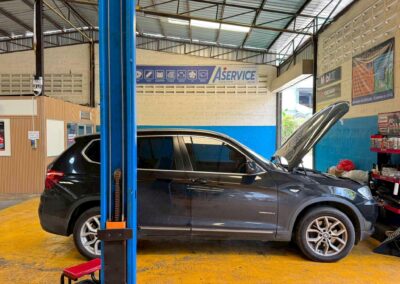 ซ่อมบีเอ็ม